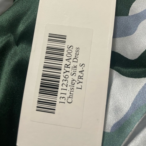 REFORMATION| Chrisley Silk Dress - Picture 5 of 7